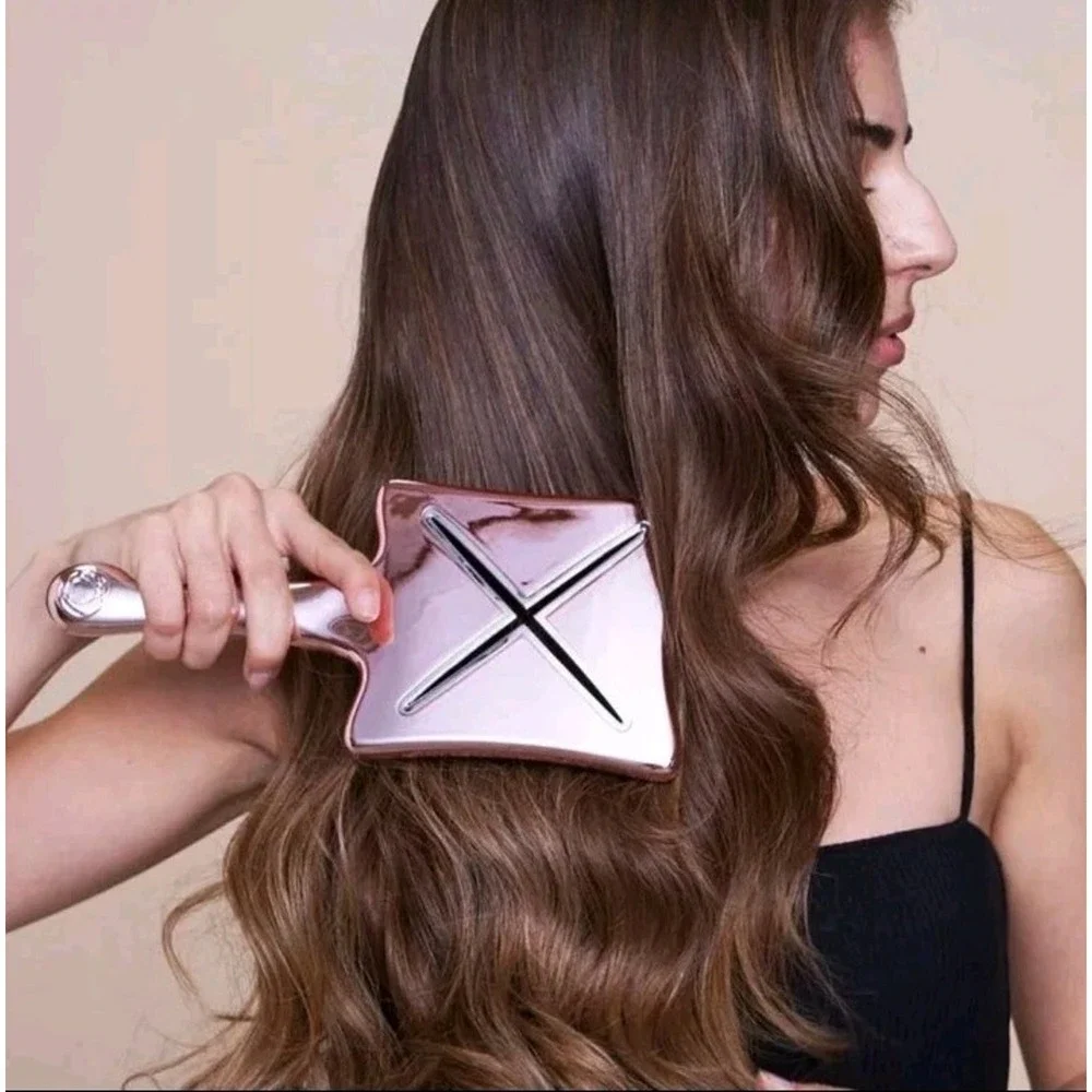 Ikoo Rose Gold Paddle Brush for Women - Detangling & Smooth Styling